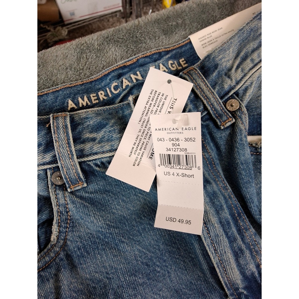 American Eagle Highest Rise Mom Jeans Gemini Blue Distressed 4 X-Short 34127308 - Picture 5 of 8